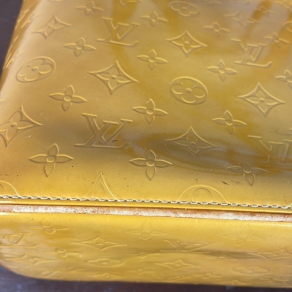 Louis Vuitton Houston Patent Leather Yellow Gold Shoulder Tote Bag Embossed - Picture 9 of 16